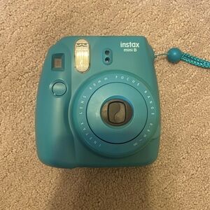 I am selling instead mini 8. I took a picture with the camera